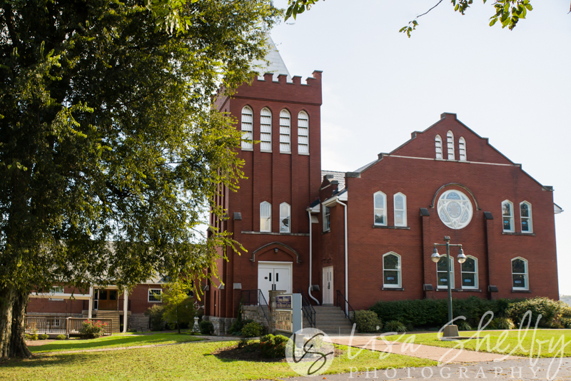 Lori + Thomas' Wedding - Lisa Shelby Photography