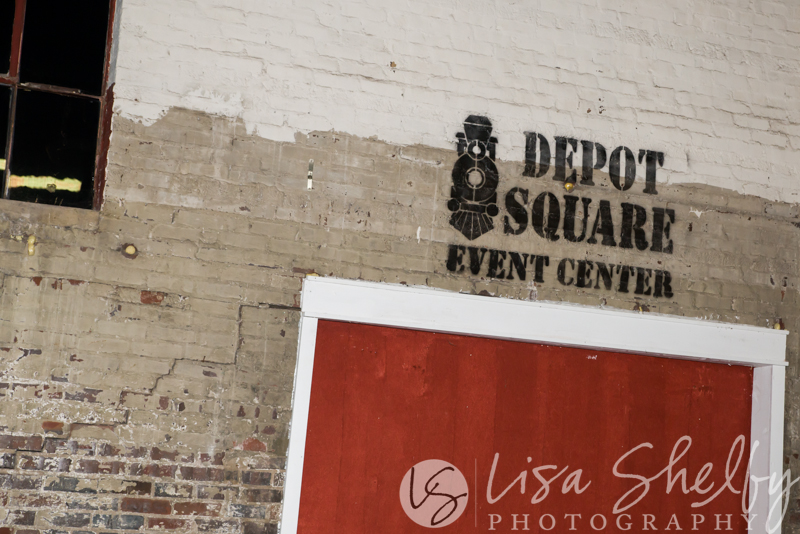 Lori + Thomas' Wedding - Lisa Shelby Photography