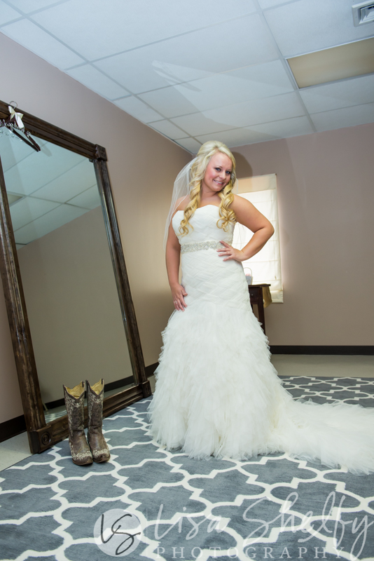 Allison + Kyle's Wedding - Lisa Shelby Photography