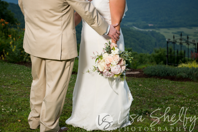 Chandler + Sam's Wedding - Lisa Shelby Photography
