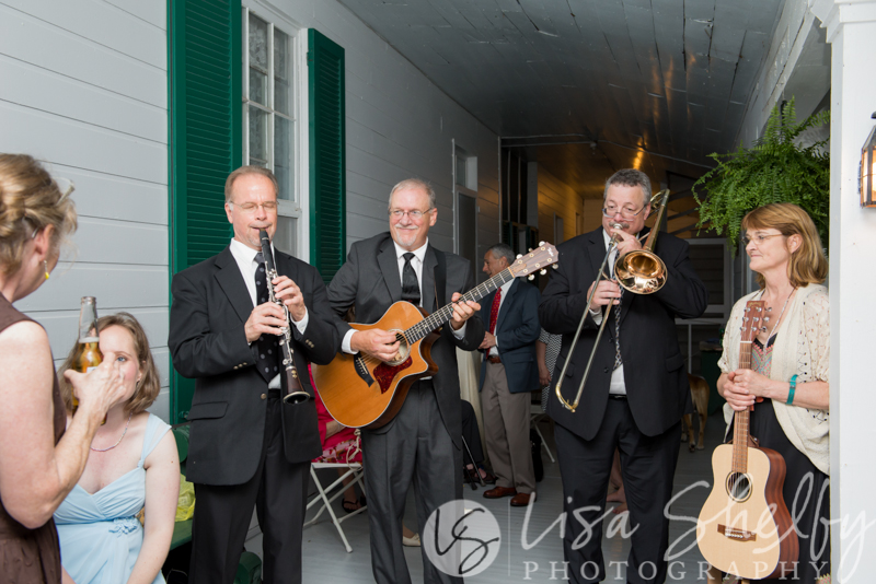 Chandler + Sam's Wedding - Lisa Shelby Photography
