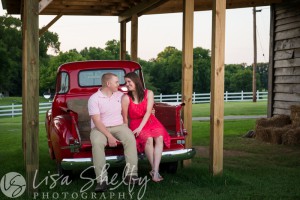 Meagan Derrick's Engagement Session | Lisa Shelby Photography