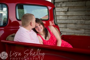 Meagan Derrick's Engagement Session | Lisa Shelby Photography